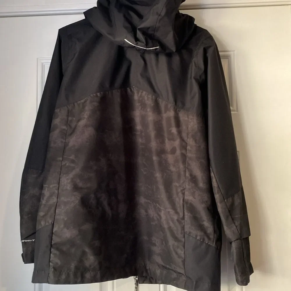 Columbia Black Camouflage Hooded Jacket Size XL (18/20)